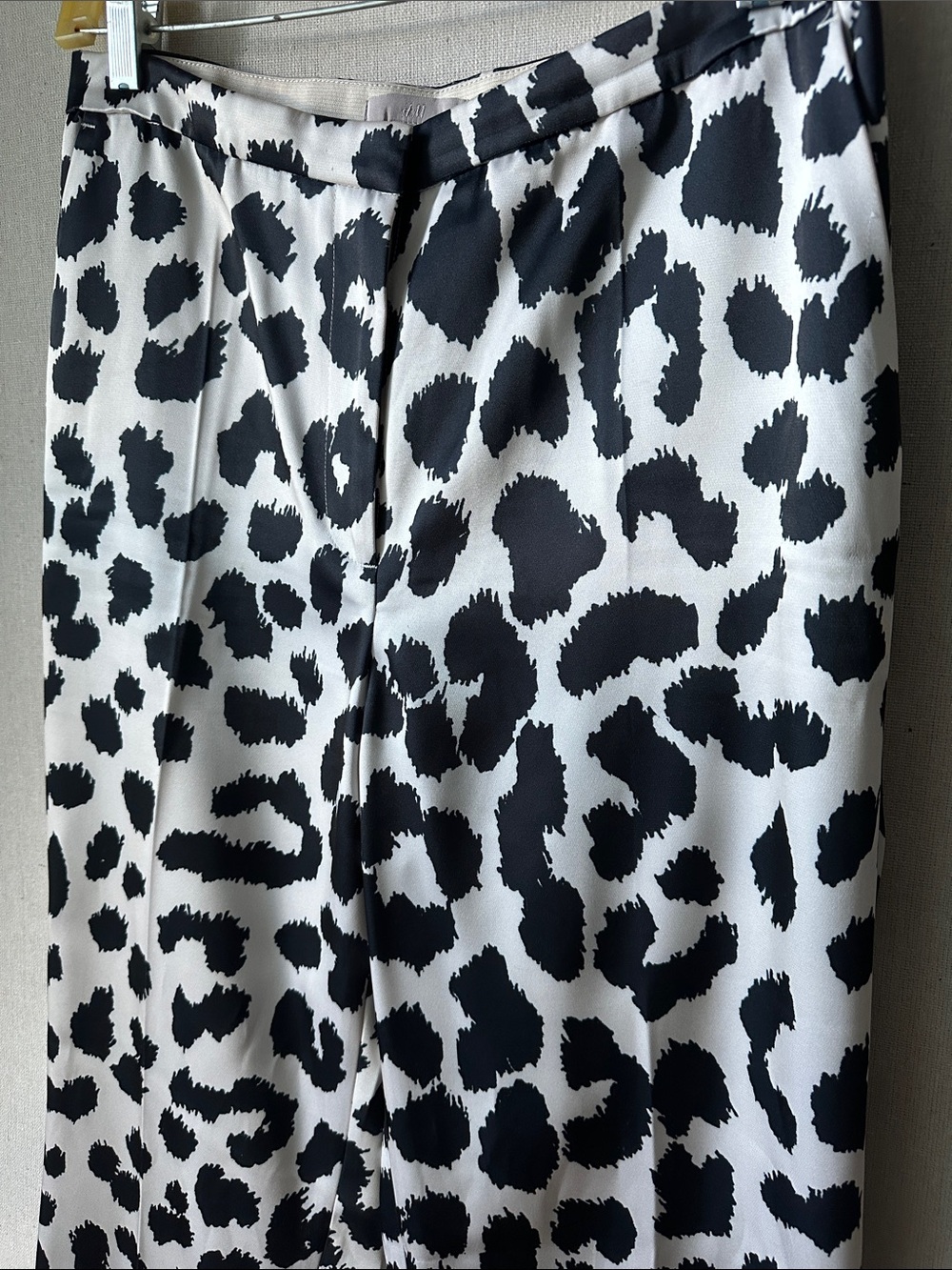 H&M Black & White Animal Print Pull-On Pants - Picture 2 of 5